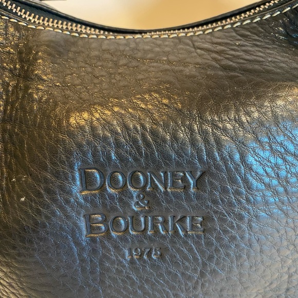 Dooney and Bourke Leather Bag - Picture 3 of 8